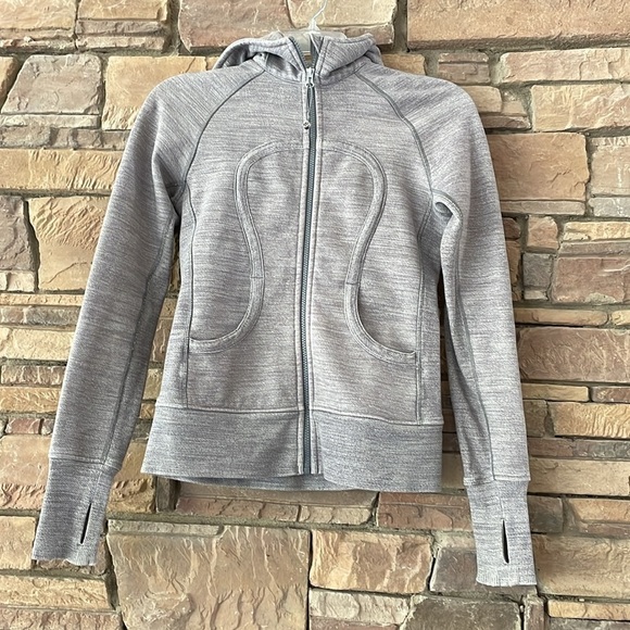 RARE LULULEMON Scuba Hoodie! - Picture 2 of 10
